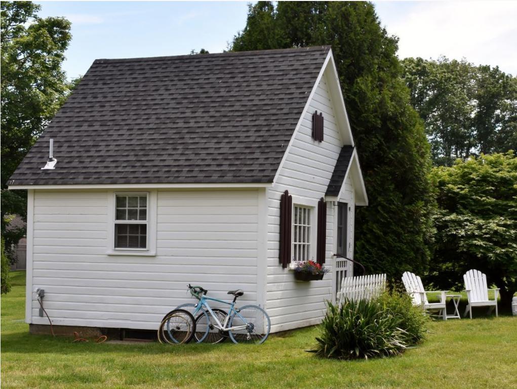 Hathaways Guest Cottages Чарлстаун Екстериор снимка