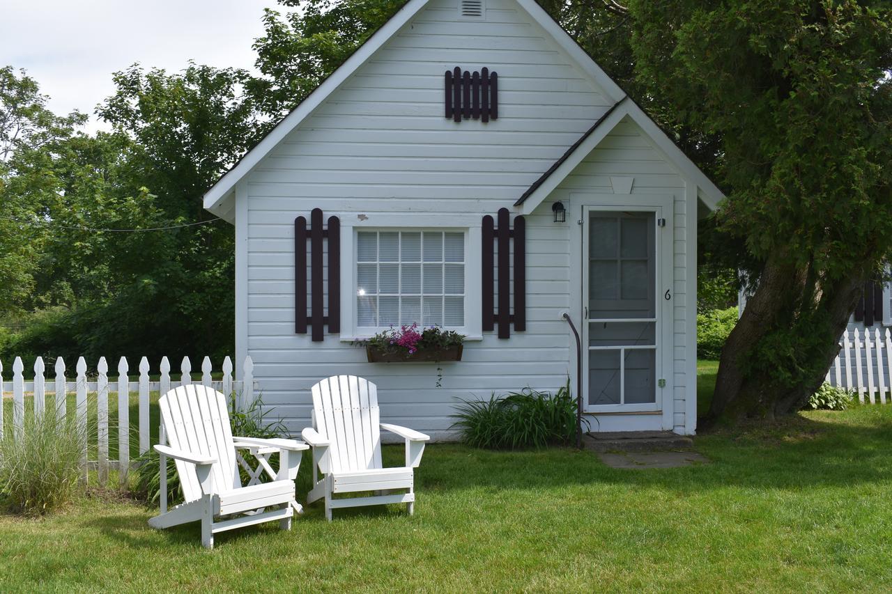 Hathaways Guest Cottages Чарлстаун Екстериор снимка